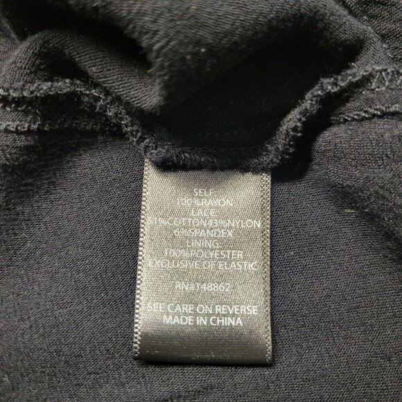 Torrid Size 0 Classic Black Tie V Neck Lace Longsleeve Lightweight Blouse - Picture 8 of 10